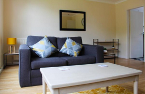 DURHAM SERVICED APARTMENTS AMENITIES & TRAVEL LINKs ON THE DOOR STEP